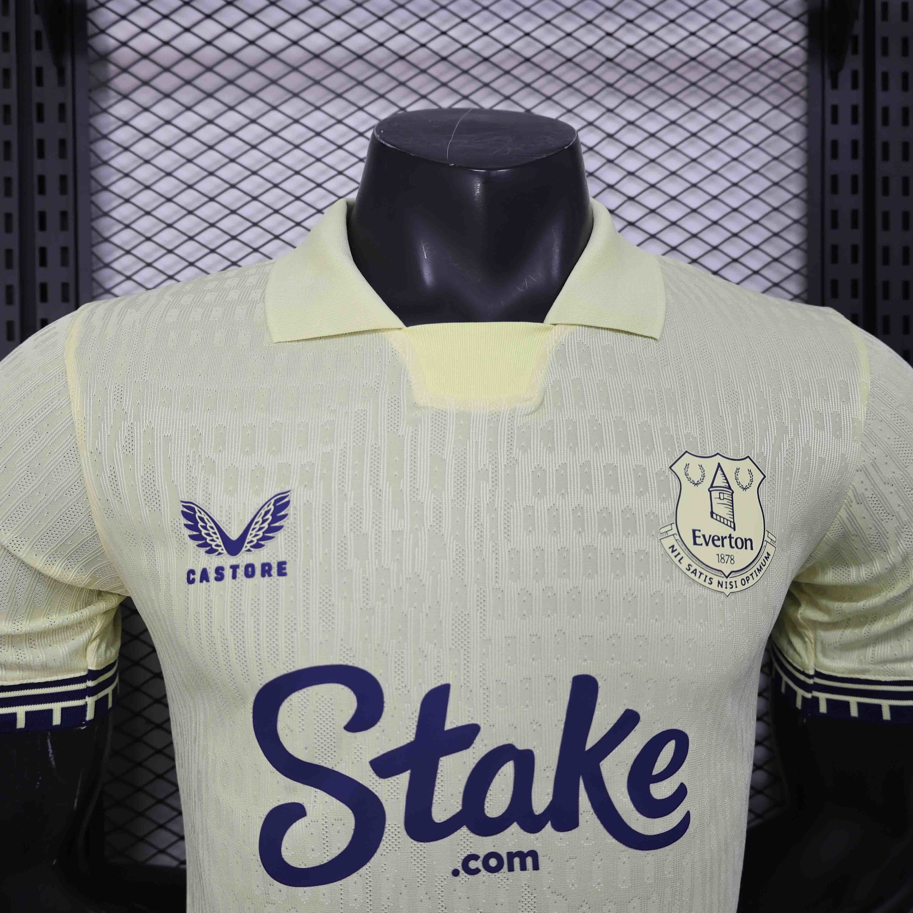 Originals Leeds United FC Icon Shirt - Slim Fit