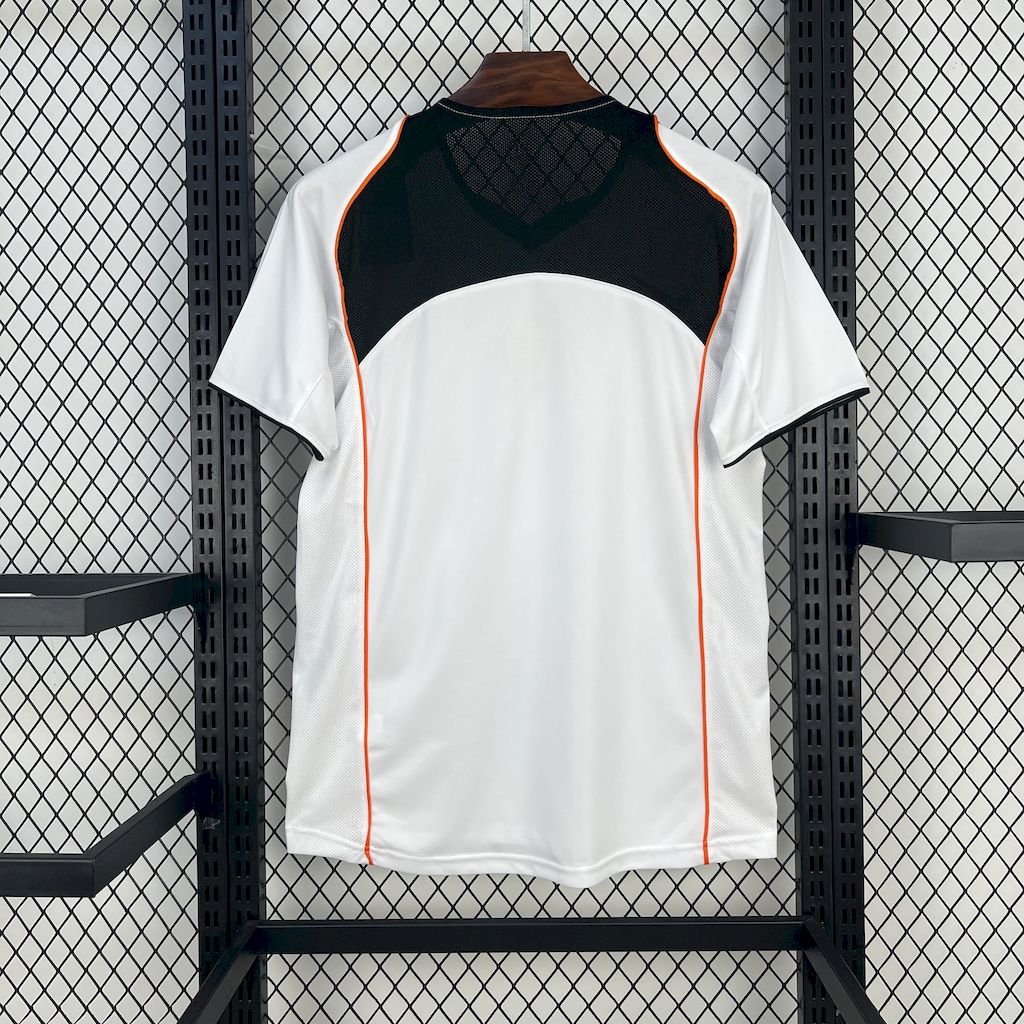 Valencia CF 2004/05 Home Retro Jersey