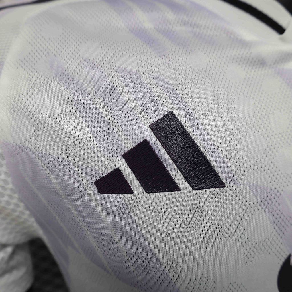 25/26 Player Authentic Player [Slim Fit] Player [Slim Fit] Player [Slim Fit] Manchester United Away - Slim Fit